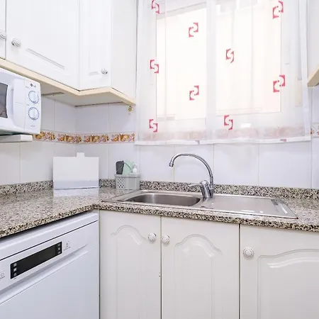Apartment Home&holiday Goleta With Parking-option *