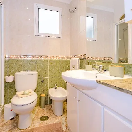 Home&holiday Goleta With Parking-option